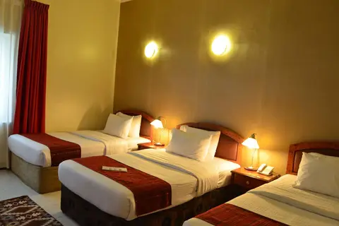 Nejoum Al Emarat Hotel in Sharjah — foto 12