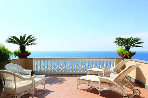 Hotel Corallo Sorrento in Sant'Agnello — foto 13