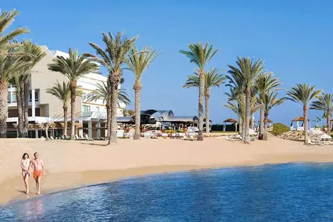 TUI BLUE Pioneer Beach in Paphos — foto 11