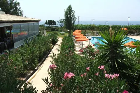 Irinna Hotel in Σβορωνάτα — foto 12