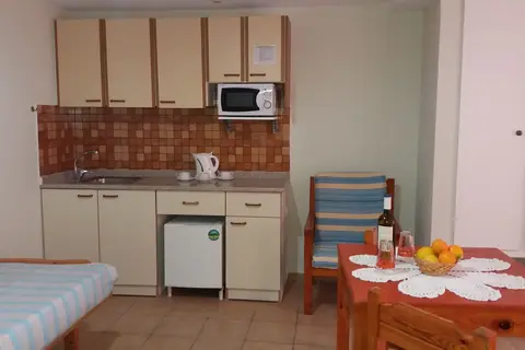 Semiramis Apartments in Δημοτική Ενότητα Μαλίων — foto 15