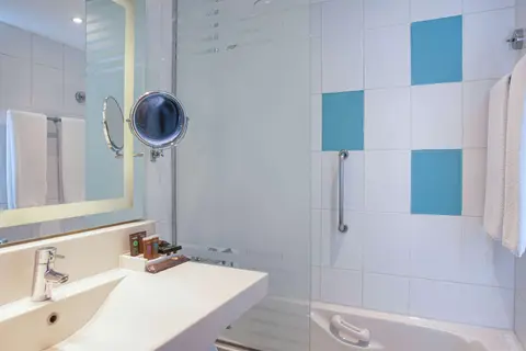 Novotel Cairo El Borg in أحمد شوقى — foto 30