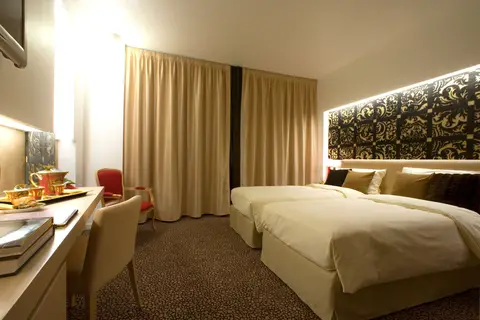 Antony Palace in Marcon, foto 13