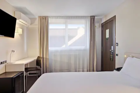 B&B Hotel Oviedo in Oviedo — foto 12