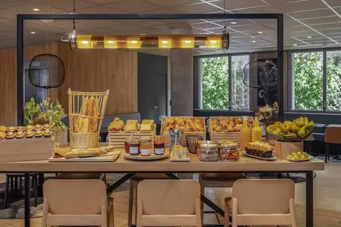 Ibis Paris Gare Montparnasse Catalogne in Parijs, foto 7