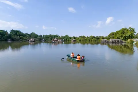 Village Flottant De Pressac in Pressac — foto 12