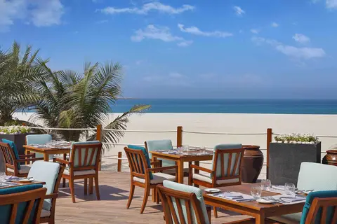 The Ritz-Carlton Ras Al Khaimah, Al Hamra Beach in Al jazeera heritage village — foto 5