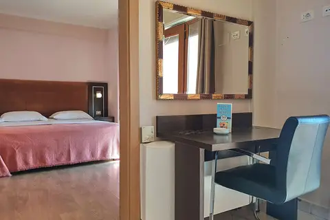 Hotel Nais Beach in Durrës — foto 4