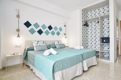 Hotel Gala Placidia in Benidorm — foto 9