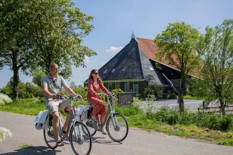 Huren Houseboat Heeg foto 16