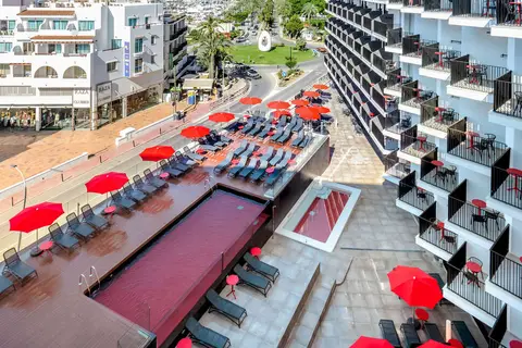 Hotel Vibra District in Sant Antoni de Portmany — foto 9