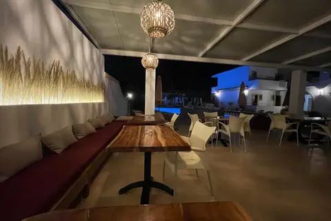 Oasis Beach Club in Kavos, foto 8