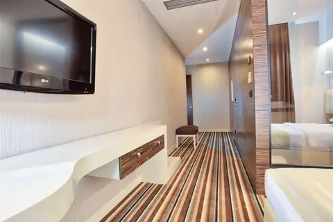 Crystal Hotel Belgrade in Belgrado, foto 8