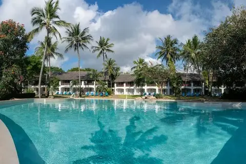 Leisure Lodge Beach & Golf Resort in Ukunda