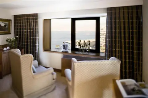 Mövenpick Hotel Izmir in Konak — foto 14
