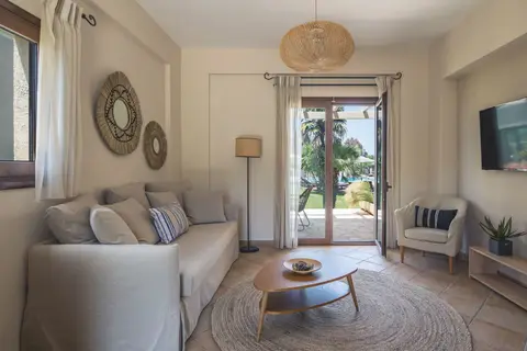 Almyros Villas Resort in Αχαράβη — foto 2