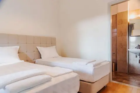 Kamelia Appartementen in Municipal Unit of Meliteieis, foto 10