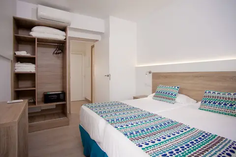 Globales Costa de la Calma in Santa Ponsa — foto 12