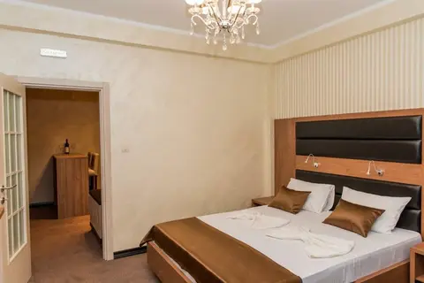 Hotel Crnogorska Kuca in Podgorica, foto 6
