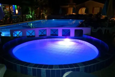 Summer Memories Hotel Apartments in Πεύκοι — foto 25