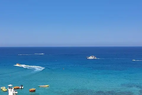 Silver Sands Beach Hotel in Παραλίμνι — foto 19