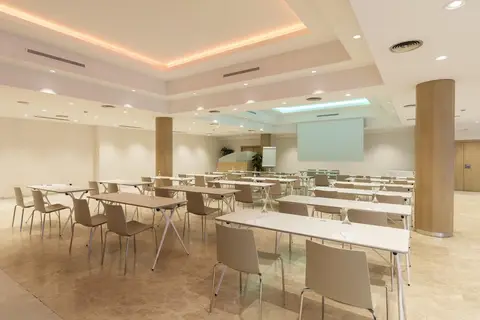 Catalonia Gran Hotel Verdi in Sabadell — foto 20