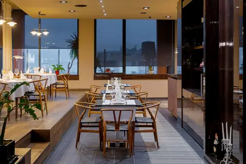 La Boheme Hotel in Tirana — foto 18