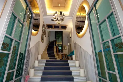 Collage Pera Hotel in Fatih — foto 2