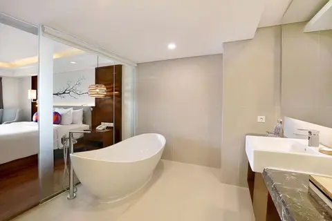Fox Hotel Jimbaran Beach Bali in Kuta Selatan — foto 13