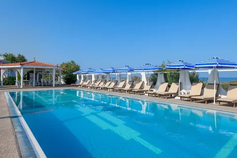 Nirvana Beach Hotel in Θεολόγος
