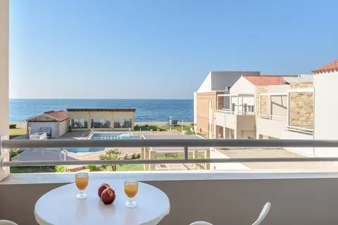 Kostakis Beach Apartments in Γεράνι — foto 10
