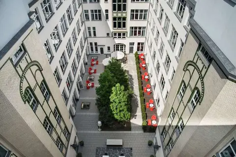Adina Apartment Hotel Berlin Checkpoint Charlie in Berlijn — foto 13