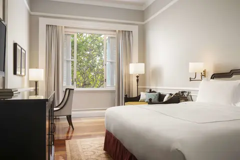 Raffles Grand Hotel d'Angkor in Siem Reap — foto 12