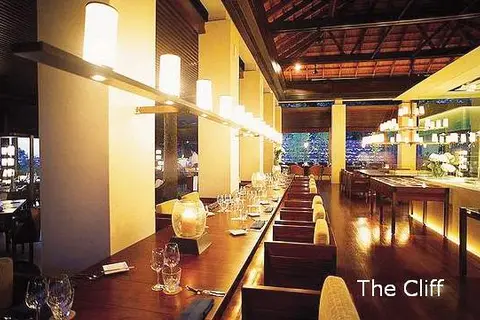 Sofitel Singapore Sentosa Resort & Spa in Singapore