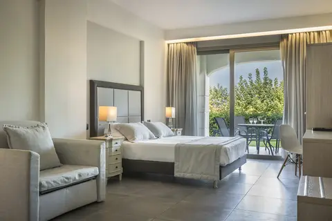 Astra Village Hotels & Suites in Σβορωνάτα — foto 27