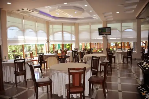 Buna Park Hotel in Shkodra — foto 6