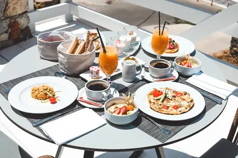 Deliades Hotel in Ορνός — foto 30