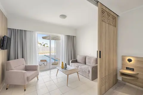 Miraluna Beach Resort in Kiotari, foto 28