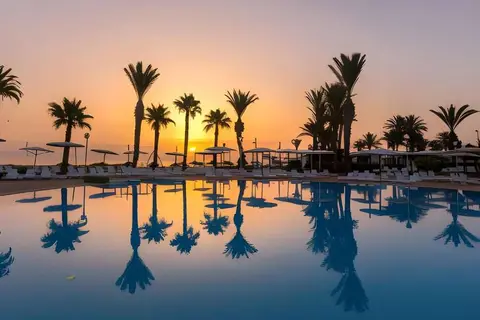 El Mouradi Skanes Beach in المنستير — foto 29