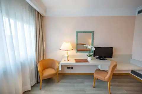 Hotel Perugia Plaza in Perugia — foto 8
