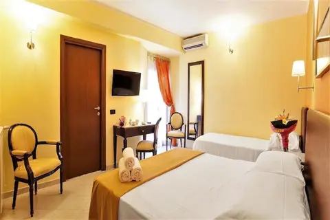 Tuscolana in Rome, foto 15
