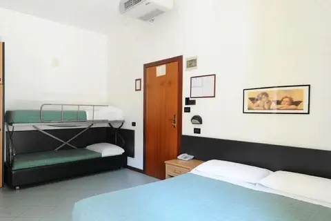 St. Pierre in Rimini, foto 28