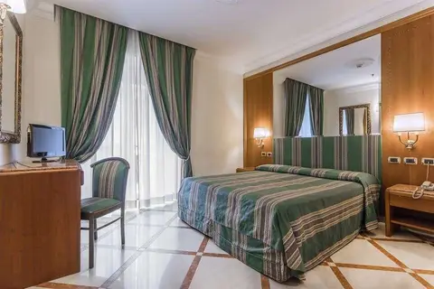 Raeli Hotel Regio in Rome — foto 5