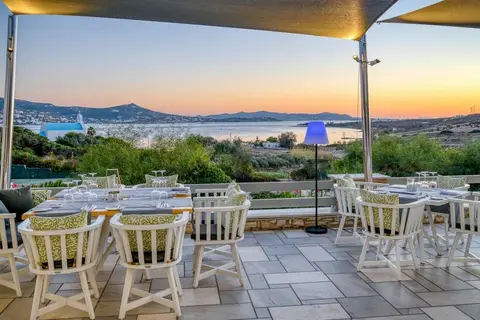 Paros Agnanti Hotel in Παροικιά — foto 8