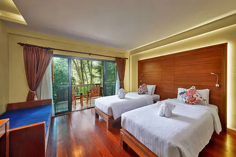 Hotel Khao Lak Paradise Resort in บ้านบางหลาโอน — foto 3