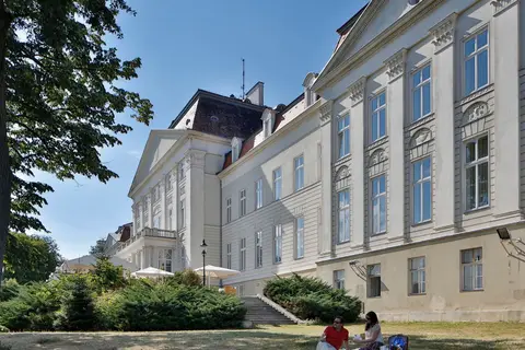 Austria Trend Hotel Schloss Wilhelminenberg in Wenen — foto 2
