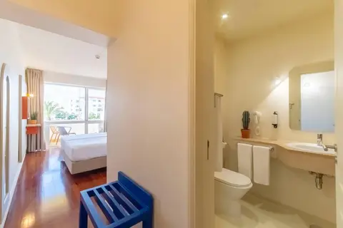 WOT Lagos Montemar in Lagos — foto 5