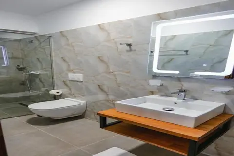 Hotel Bineri in Gjirokastra — foto 9