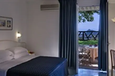 Hotel Villa Ireos in Ischia