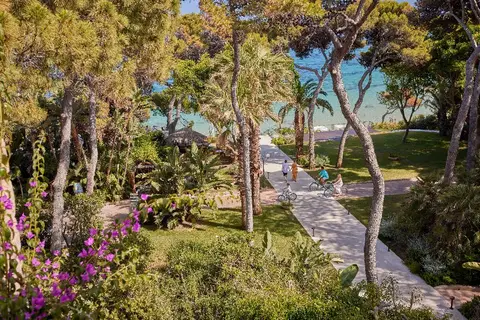 Forte Village - Hotel Pineta in Pula — foto 17
